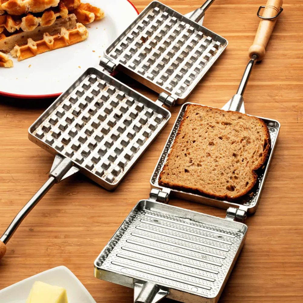 garrett-wade Aluminum Stove Top Sandwich Press/Toaster