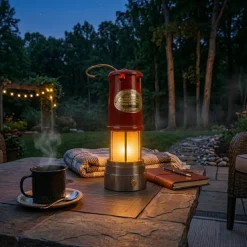 Garrett Wade Coal Miner's LED Lamp in Red Online