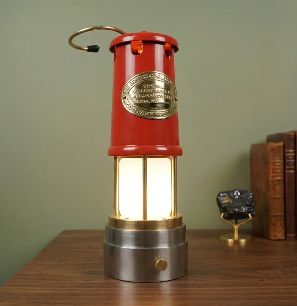 Garrett Wade Coal Miner's LED Lamp in Red Online