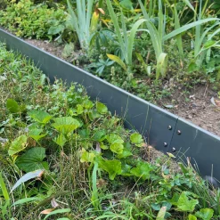 garrett-wade Cor-Ten Garden Edging (5 sections) Clearance