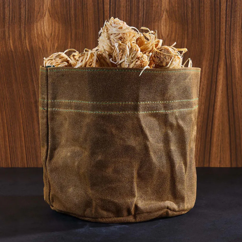 garrett-wade 50 Firelighters with Waxed Canvas Storage Set Outlet