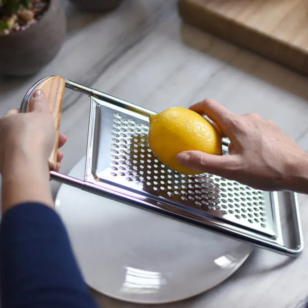 garrett-wade Flat Fine Grater Hot