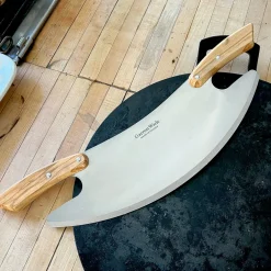 Garrett Wade ’s Rocking Pizza Knife Outlet