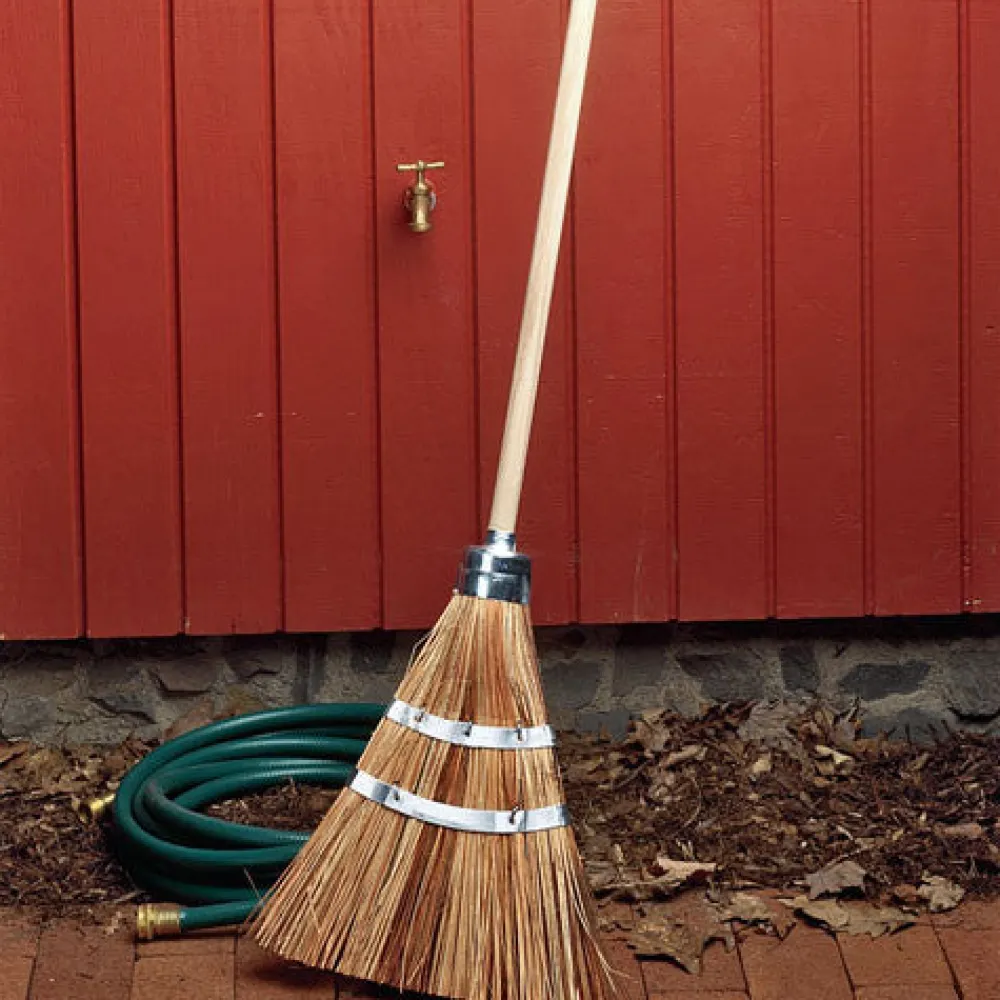 garrett-wade Heavy-Duty Garden & Garage Broom Discount