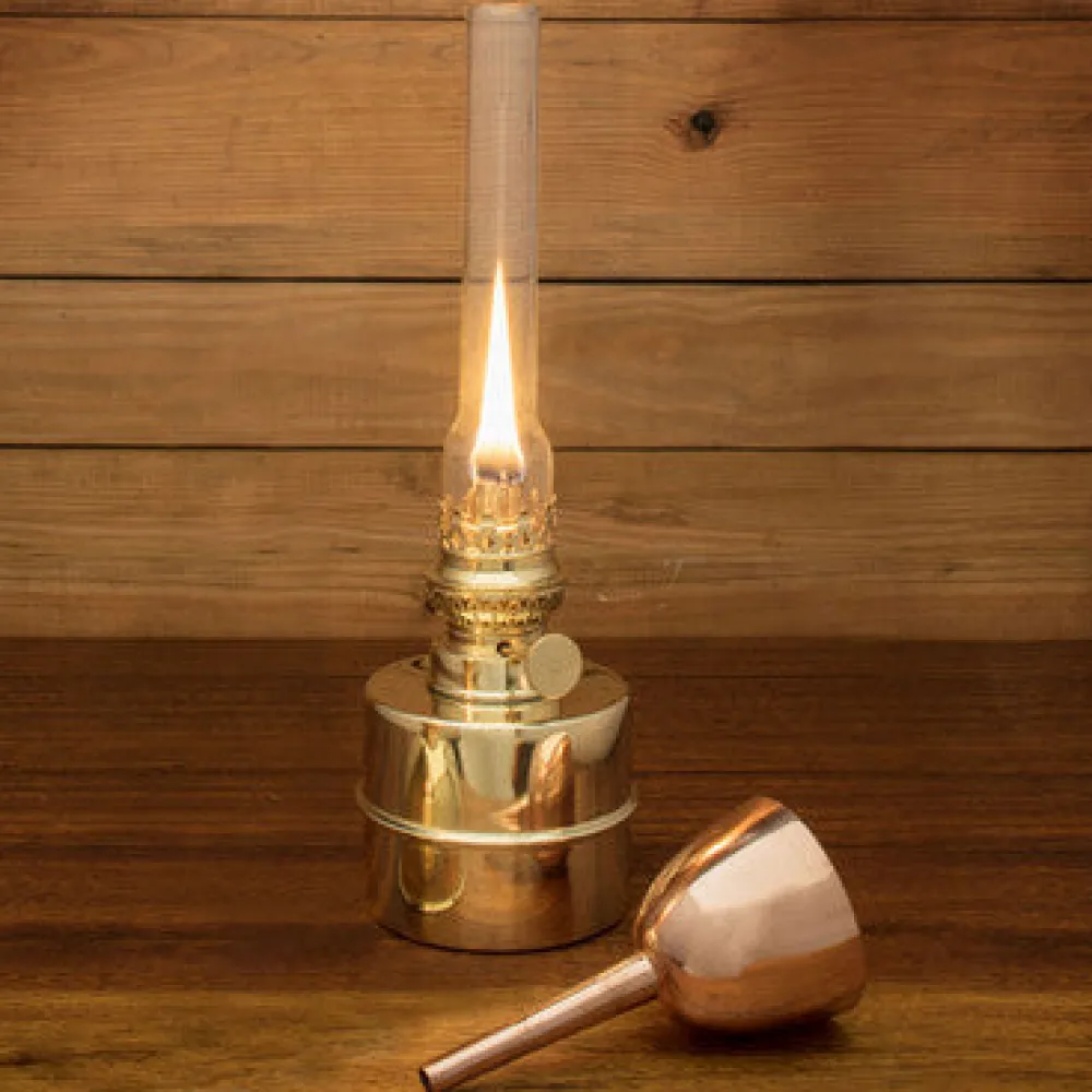 Garrett Wade 13 In. Extra-Bright Brass Lamp Hot
