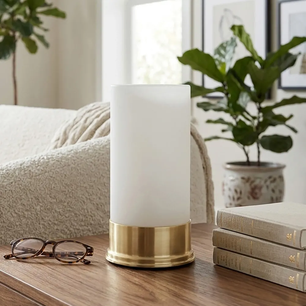 Garrett Wade LED Mid-Century Lamp Best
