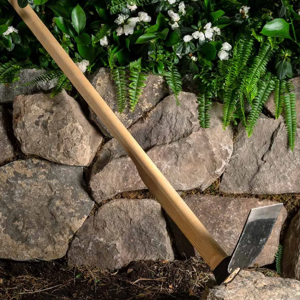 Garrett Wade Long-Handled Hoe Clearance