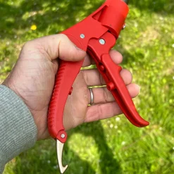 Garrett Wade Long Reach Pruner (Extends to 5 Feet) Best