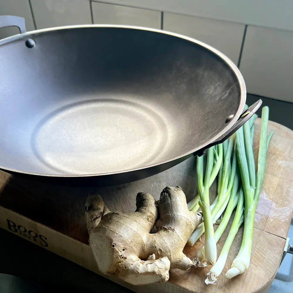 Netherton Prospector-Handled Spun Iron Wok