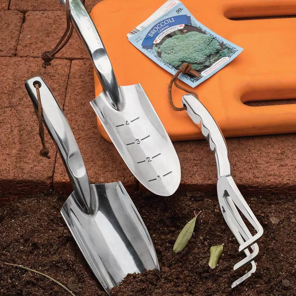 Garrett Wade Polished Cast-Aluminum Trowel & Cultivator Set Best