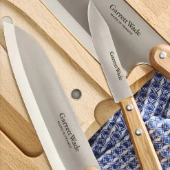 garrett-wade Three Olivewood-Handled Knives & Cutting Board New